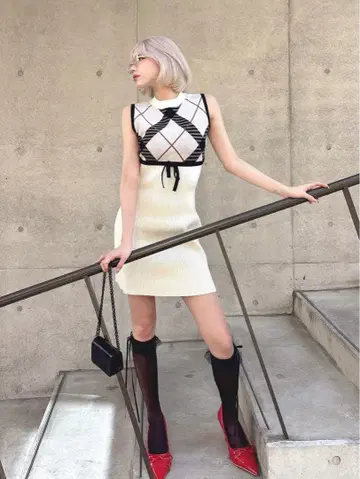체크 자카드 니트 미니 원피스