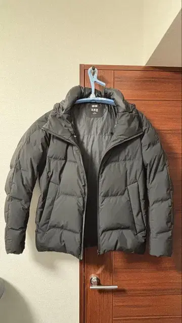 심리스 다운 후드티 (3D 컷)