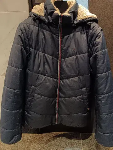 L 사이즈 다운 자켓 타미힐피거 진스 리버서블 TOMMY JEANS