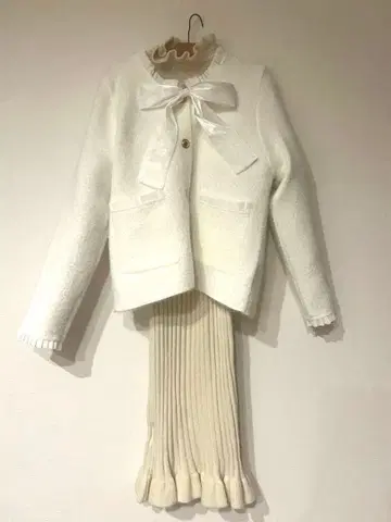 화이트 리본 자켓 & 셋업