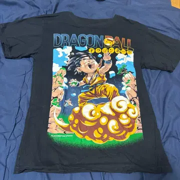 드래곤볼 T셔츠 M 사이즈