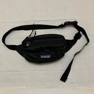 새상품 Patagonia 미니 힙 팩 백 블랙