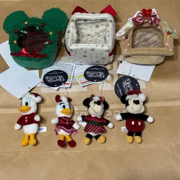 새상품 디즈니 크리스마스 2024 대즐링 파우치 & 참 풀세트