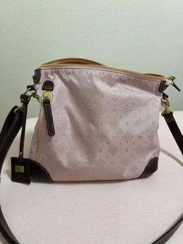 LIMEmeid in Japan 정가 16500엔