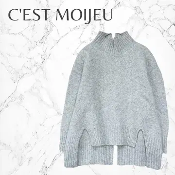 세모아주 일본제 울 혼방 하이넥 변형 슬릿 니트 스웨터