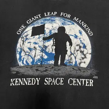 90s USA제 우주 코스모 지구 케네디 우주 센터 수베니어 티셔츠