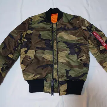 ALPHA INDUSTRIES MA-1 카모플라쥬 리버서블 S