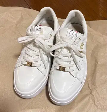 르꼬끄 스포르티브 FRA 화이트 스니커즈