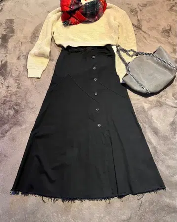 타임세일 새상품급 BLUE DE BRESSE 롱 스커트