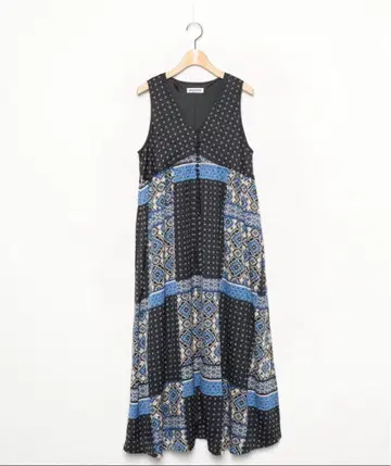 MILKFED. 슬리브리스 롱 원피스