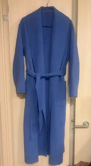 [ 택 포함 새상품 ] 알아바일 코트 캐시미어 숄카라 블루