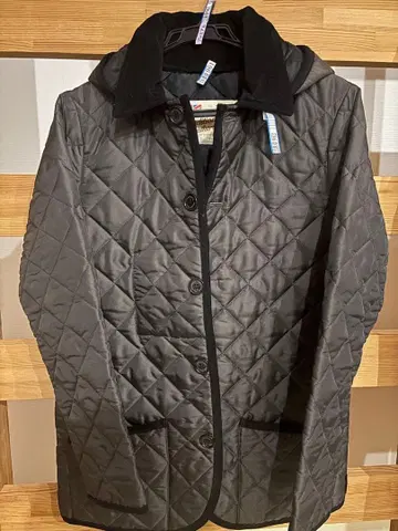 Traditional Weat 퀼팅 자켓 40 (클리닝 완료)