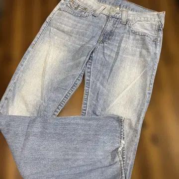 트루 릴리전 TRUE RELIGION 부츠컷 데님 31