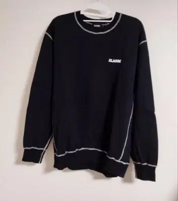 XLARGE STITCH CREWNECK SWEAT 블랙