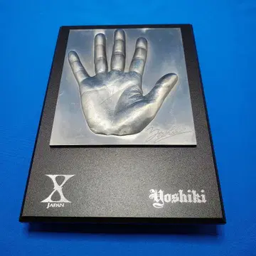 Yoshiki 손 모양 플레이트 사인 포함