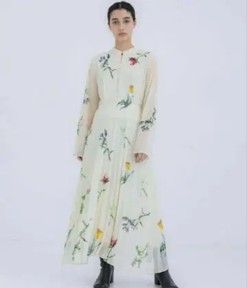 ameri vintage 꽃무늬 플리츠 롱 원피스 아이보리