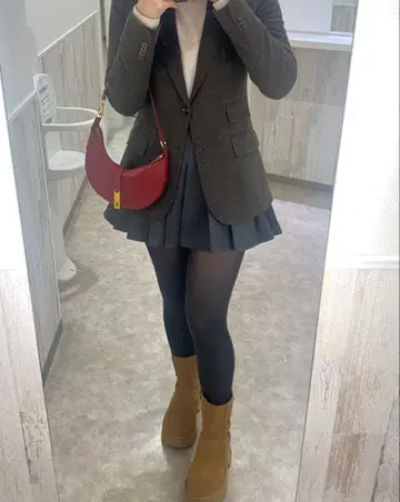 착용 사진 있음 [ ZARA ] 그레이 플리츠 미니 스커트