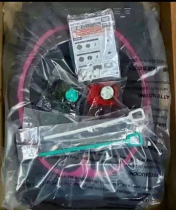 베이블레이드 X 인피니티 스타디움 런처 세트