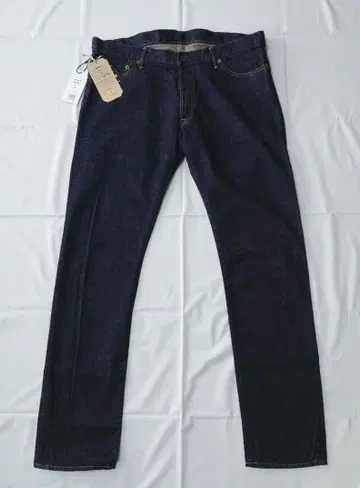 새상품 재팬 블루진스 JB0404J 사이즈 38