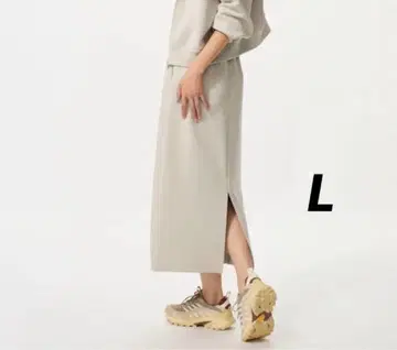 UNIQLO 드라이 맨투맨 내로우 롱 스커트 내추럴