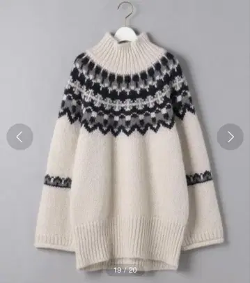 바토너 BATONER 아이보리 모헤어 노르딕 터틀넥