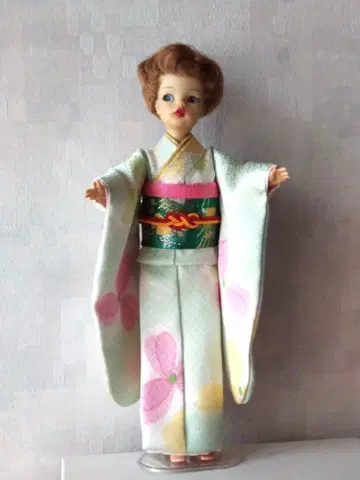 No.194 타미짱 기모노 1벌 오비 1개 손바느질