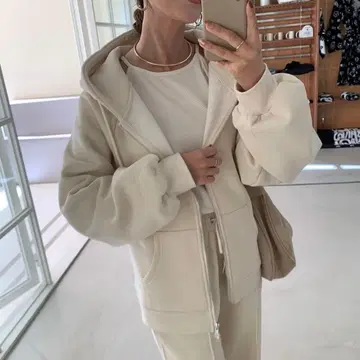 새상품 BLATE 속기모 볼륨 후드 지퍼 파카