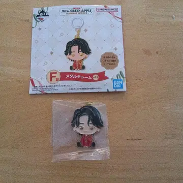 BANDAI 메달 참 그린 애플 오오모리 모토키