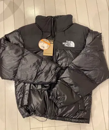 눕시 THE NORTH FACE 블랙 다운 자켓 S 사이즈