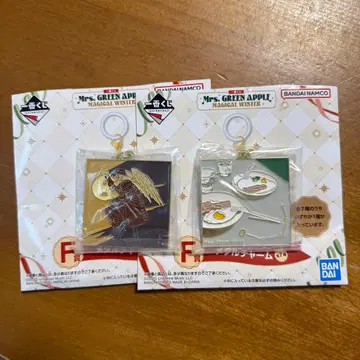 [ 익명 배송 ] 미세스 제일복권 메탈 참 2종