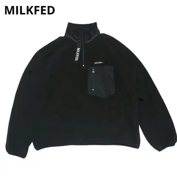 MILKFED. 하프 지퍼 플리스 블랙 M 로고 자수 안감 부착