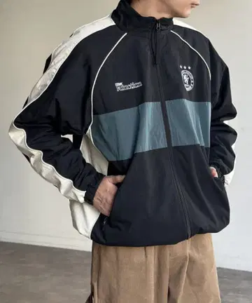 cpcm 충전솜 배색 트랙 자켓