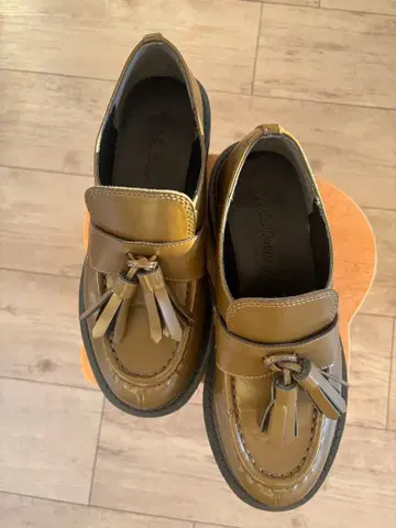 MilaOwen 태슬 로퍼