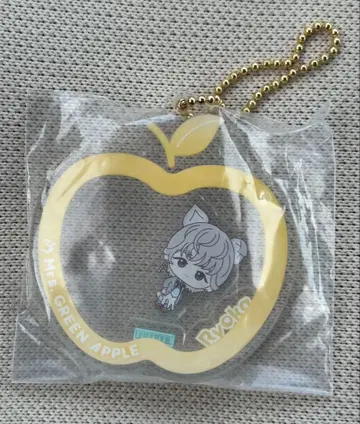 사과 모양 아크릴 키링 Ryoko