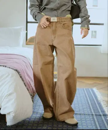 common gull products. 부풀린 팬츠