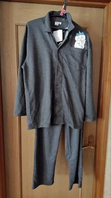 치이카와 (먼작귀) 하치와레 남성용 룸웨어 상하의 세트 M 사이즈