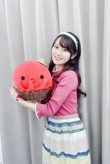 오구라 유이 착용 멀티 컬러 레이스 롱 스커트