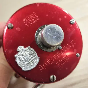 ABU GARCIA 아부 앰버서더 5000 빈티지 낚시릴 빨간색