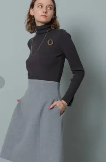 카듀네 코쿤 미니 스커트 그레이 38