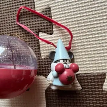 디즈니 크리스마스 2025 리루린린 가챠가챠 오너먼트 스카이블루