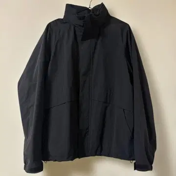 유니클로 윈드프루프 후드티