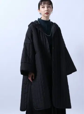 퀼팅 판초 코트 HARE 블랙