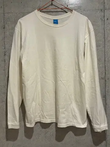 Good On 아이보리 긴팔 티셔츠 M