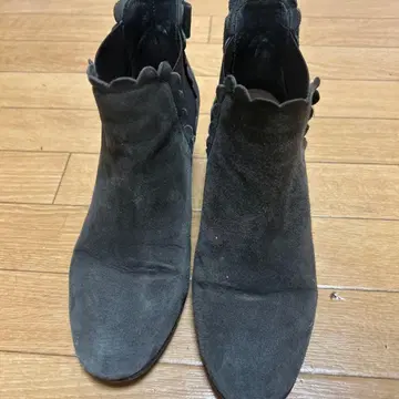 Kate Spade 브라운 스웨이드 부츠