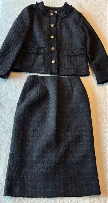 로페피크닉 트위드 자켓 스커트 세트