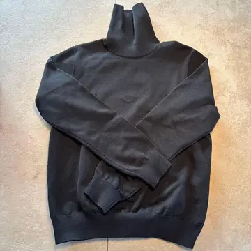 SLOANE 터틀넥 티셔츠 블랙 사이즈 2