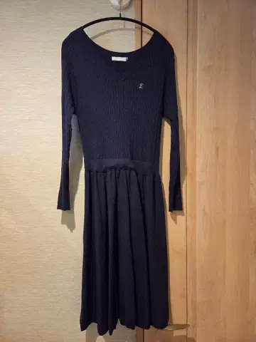 overE 케이블 니트 원피스 96 오버이