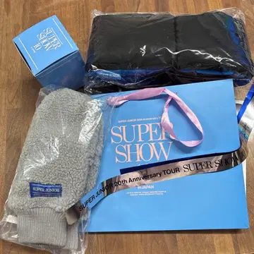 SUPER JUNIOR 20주년 기념 굿즈 세트