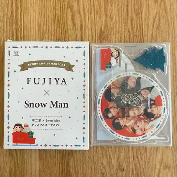 FUJIYA x Snow Man 크리스마스 아크릴 스탠드 2024