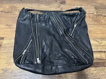 Marc by Marc Jacobs 숄더백